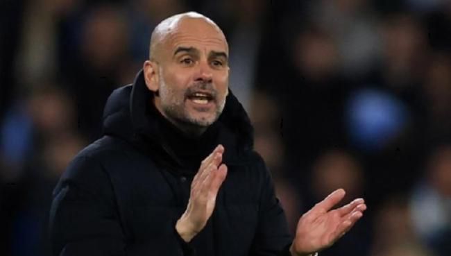 看得出它在试图营造多元素的混搭风格取悦观众，譬如安排肥龙这样的角色增强喜剧效果，又或者利用两万块钱的悬念制造紧张空气，不过这些小把戏还是无法掩盖整 《信条》走势稳定 《假面饭店》重归榜单前列 2020-09-08 9月7日，全国院线总票房报收5962万。